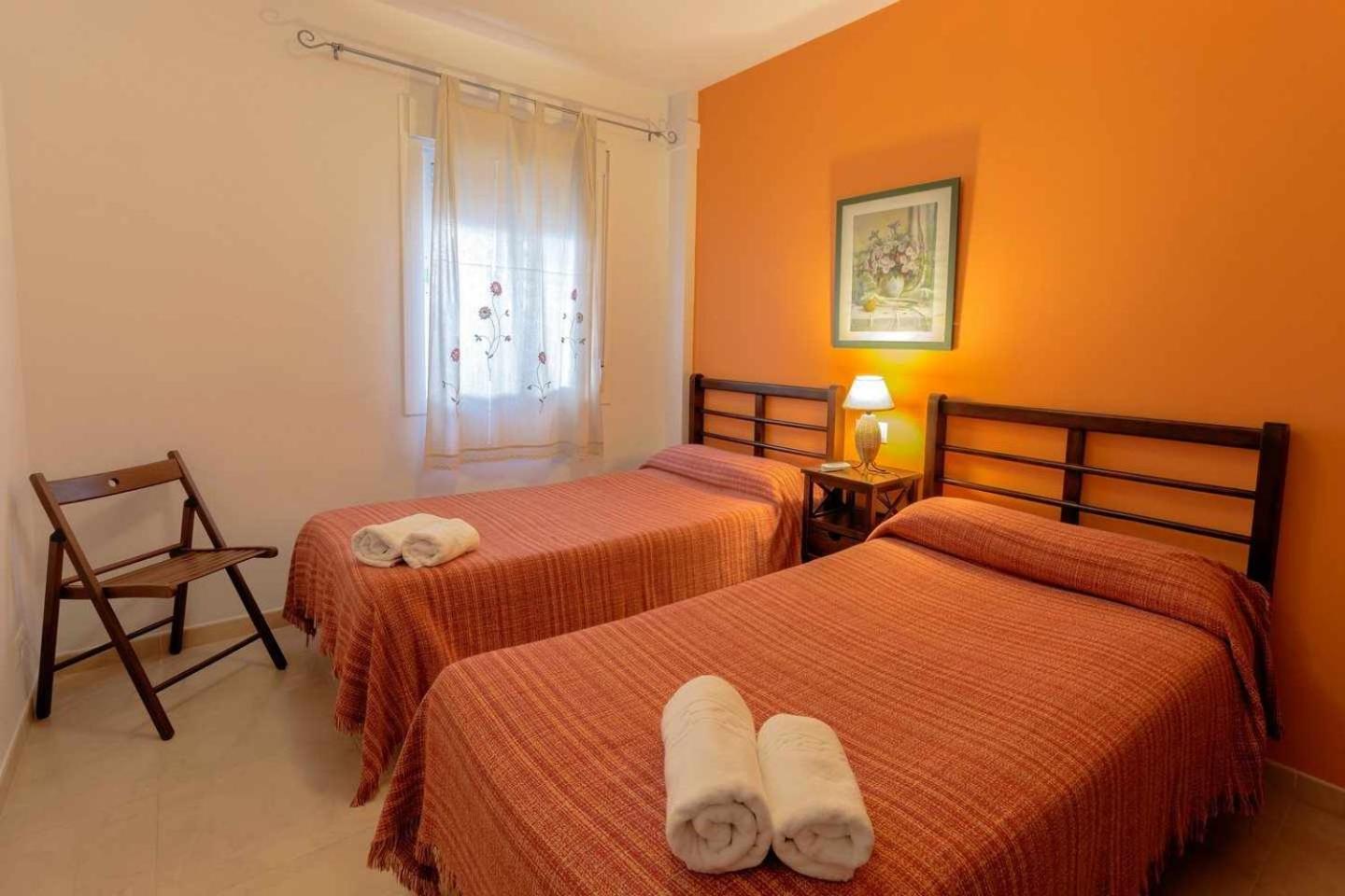 Apartamento Chimenea Playa - 2 Dormitorios Y Terraza 内尔哈 外观 照片